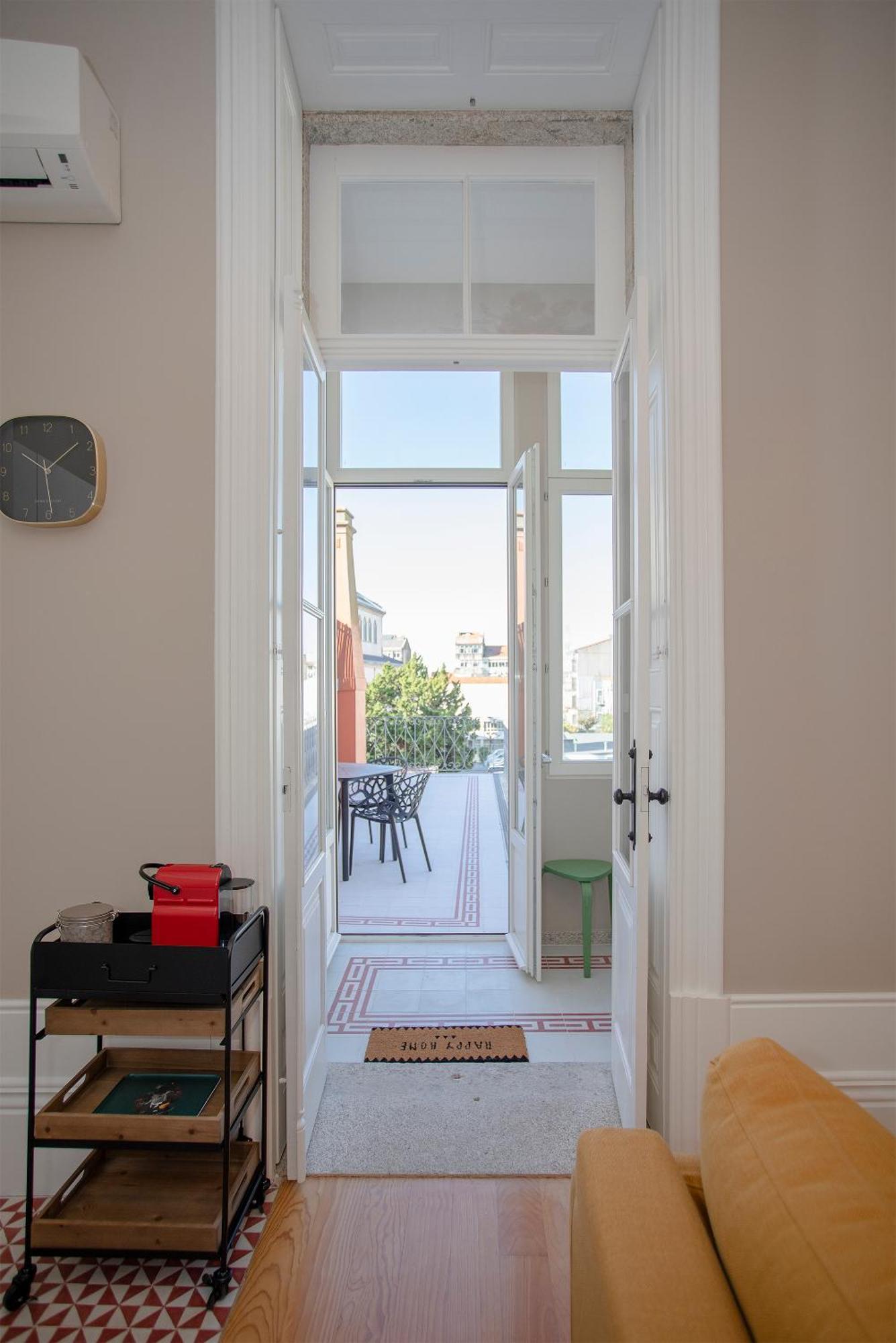 Liiiving In Porto - Balcony Design Apartment Bagian luar foto