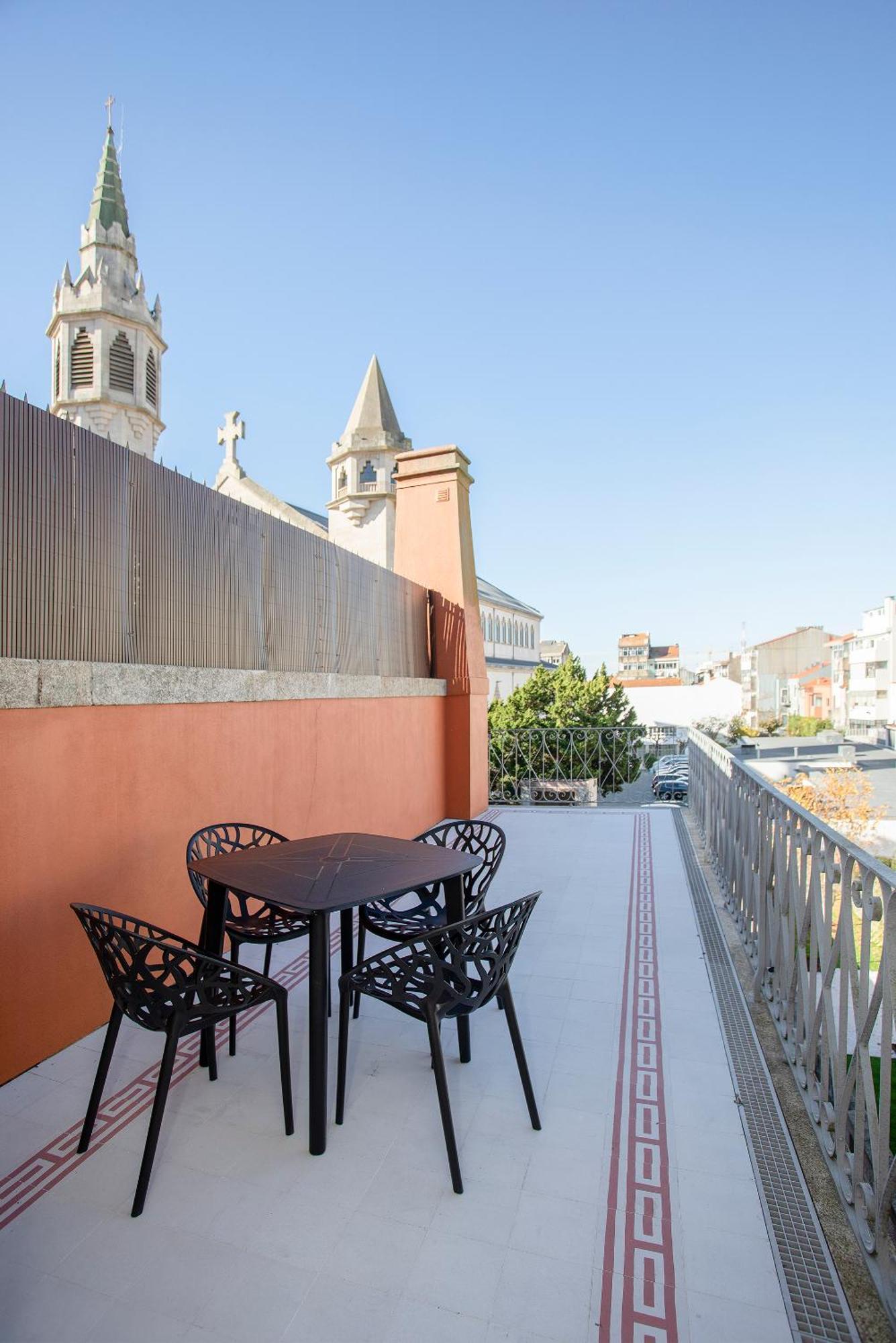 Liiiving In Porto - Balcony Design Apartment Bagian luar foto
